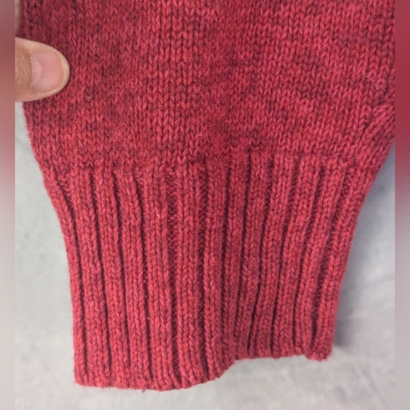 Tiara International XL Zippered Cardigan Red Nordic - Picture 3 of 9